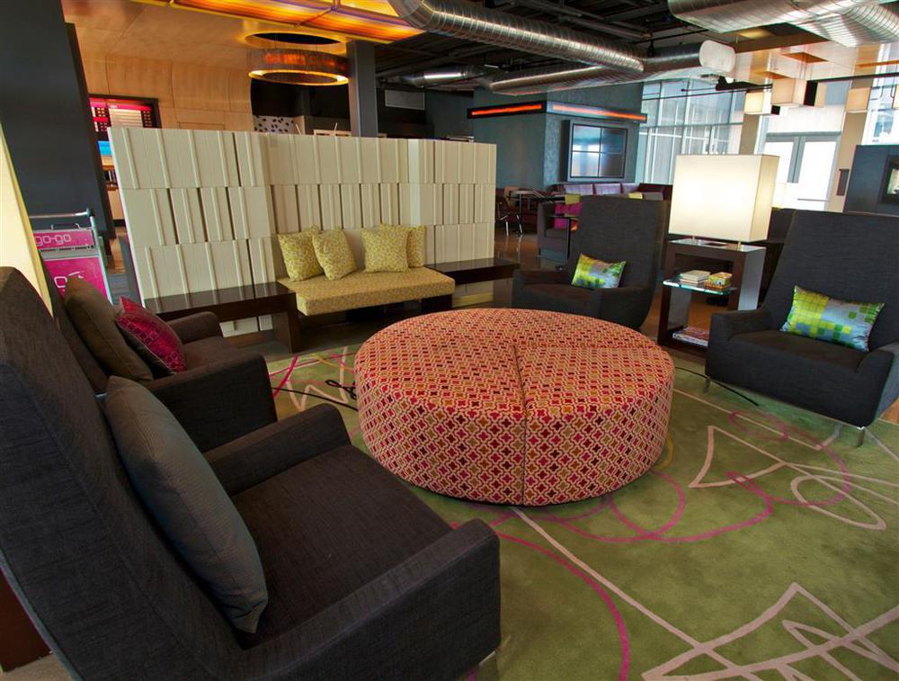 Aloft Tulsa Downtown Hotel Ресторант снимка