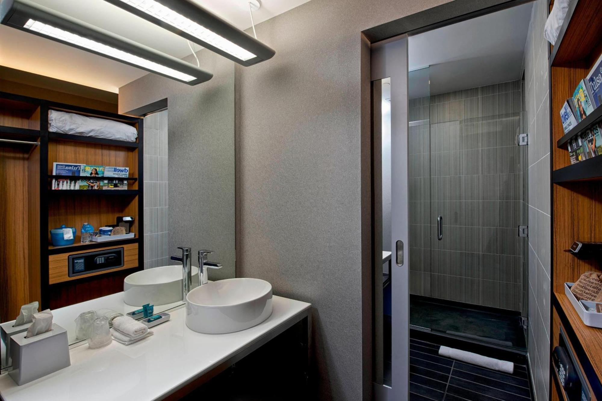 Aloft Tulsa Downtown Hotel Екстериор снимка