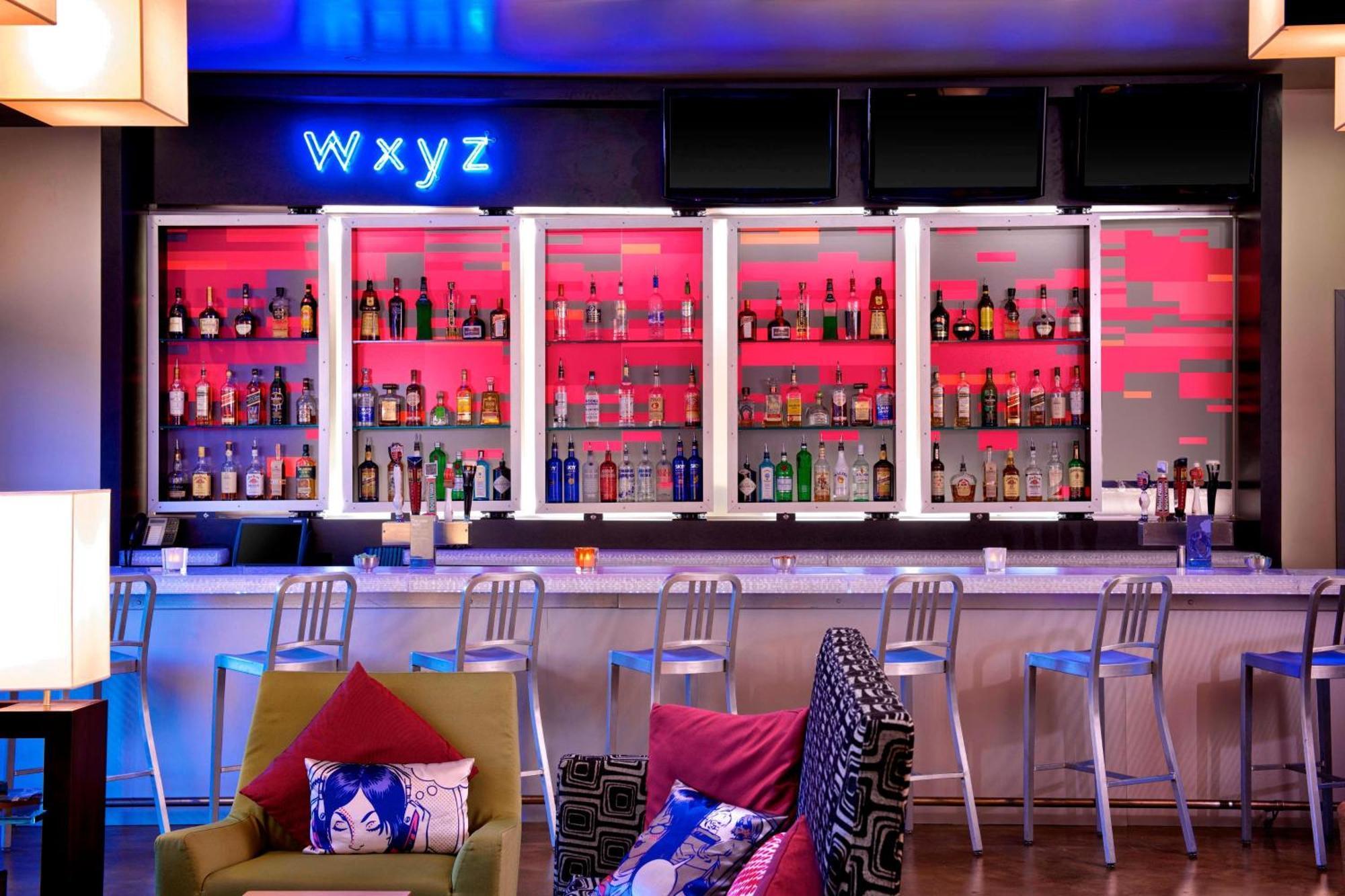 Aloft Tulsa Downtown Hotel Екстериор снимка