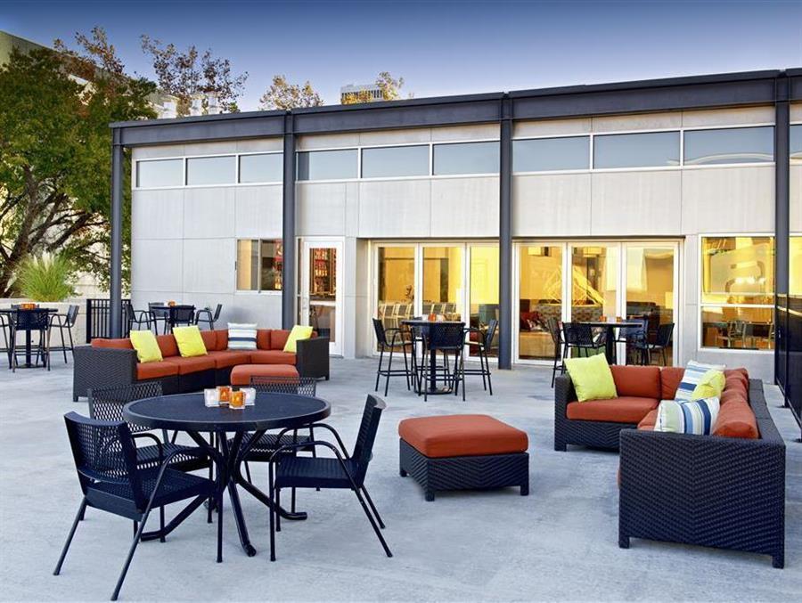 Aloft Tulsa Downtown Hotel Екстериор снимка