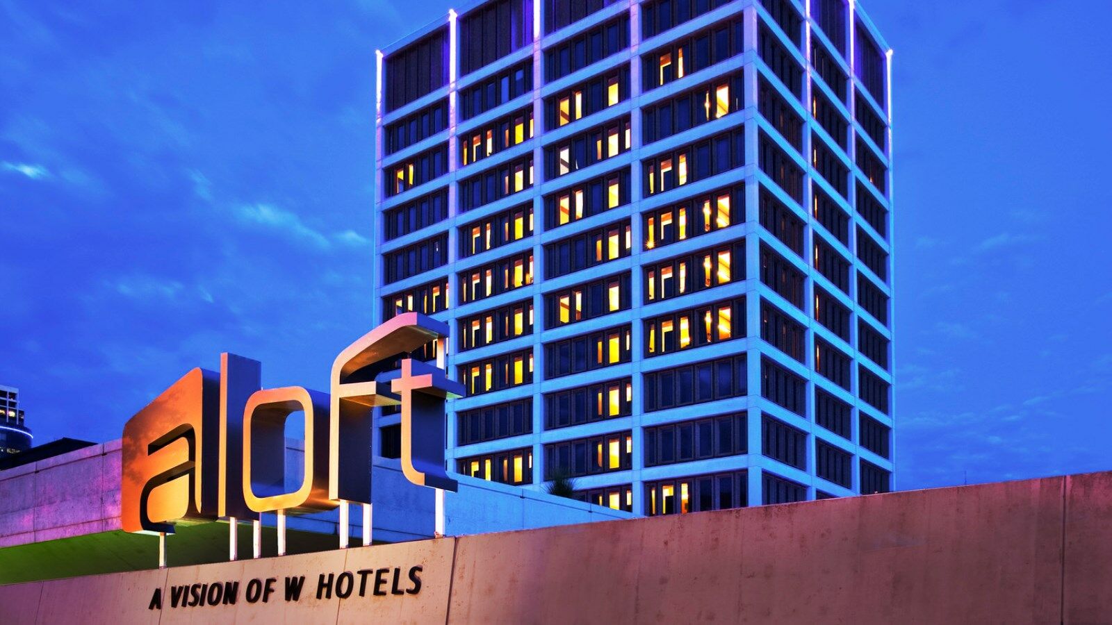 Aloft Tulsa Downtown Hotel Екстериор снимка